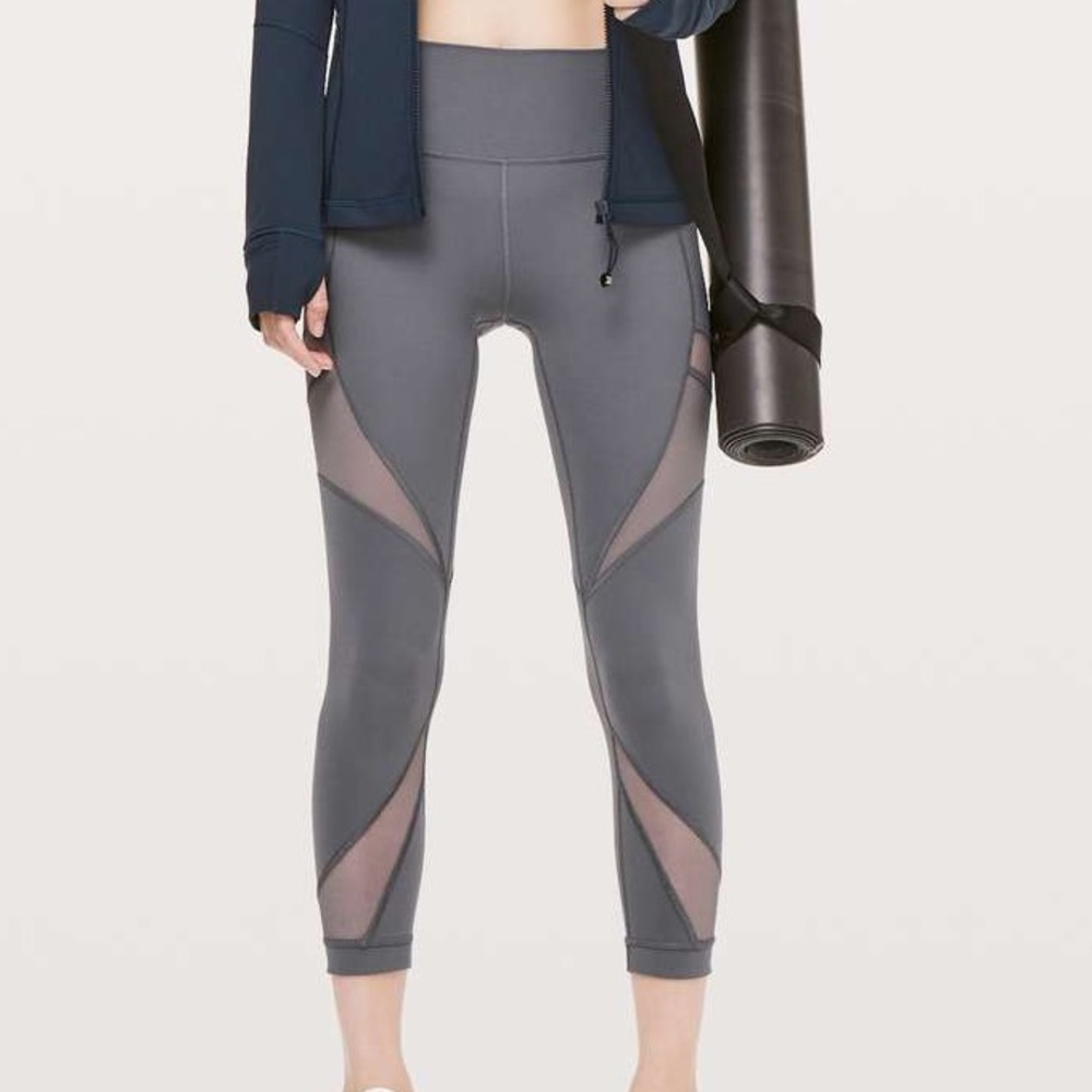 Lululemon Mesh In Motion Crop *23" - Picture 5 of 9